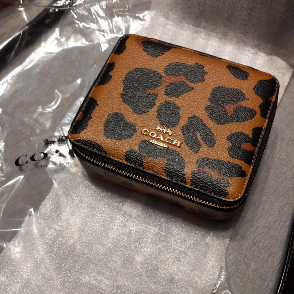 COACH jewelry box